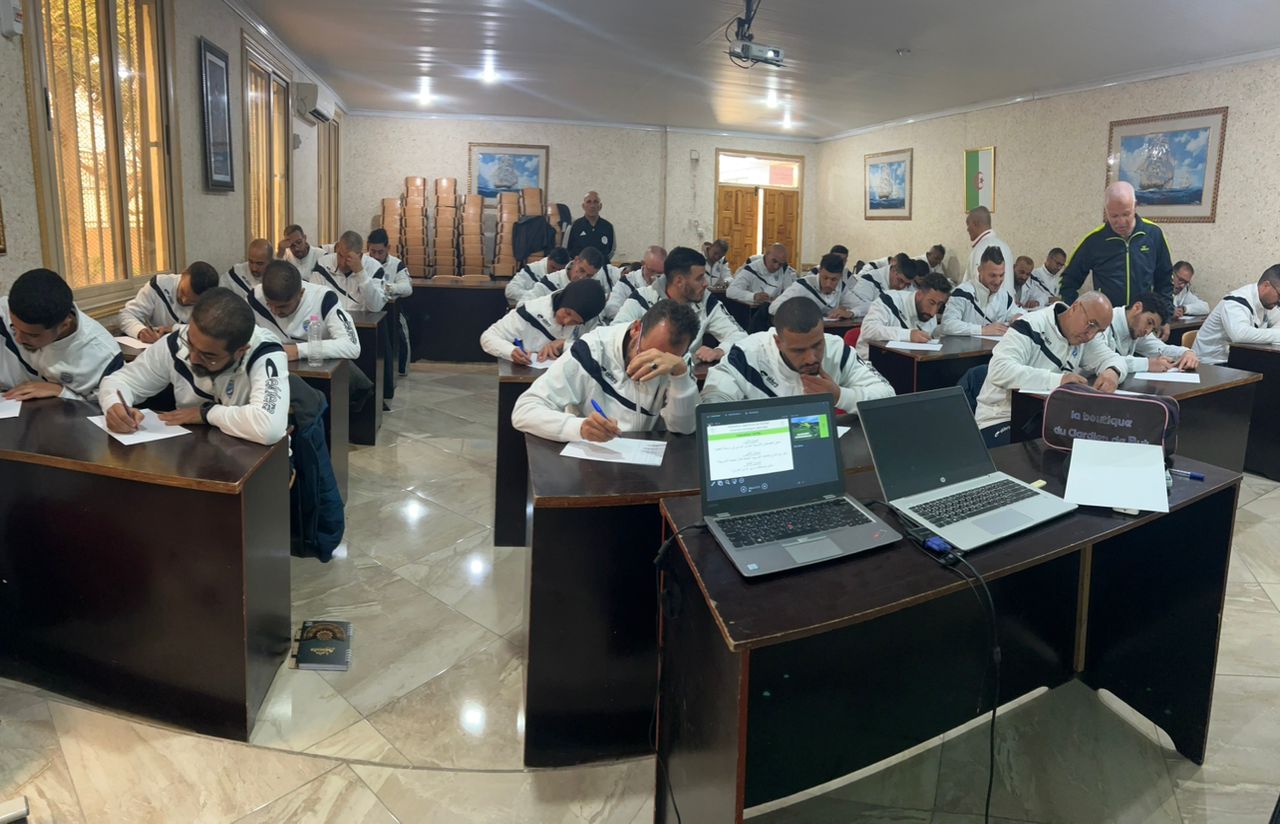 المديرية الفنية الجهوية: اختتام التربص التكويني لمدربي حراس المرمى "المستوى الأول"