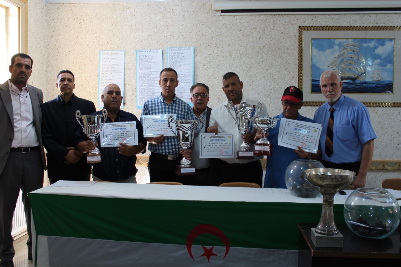 Cérémonie de la remise des trophées aux champions seniors de la saison 2016-2017    